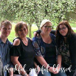 Meet your Posher, Renee